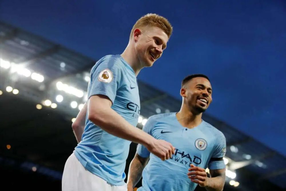 英雄联盟-关于英超赛程吃紧，罗马今夜更衣室发声，信心回归，赛季目标并未改变的信息